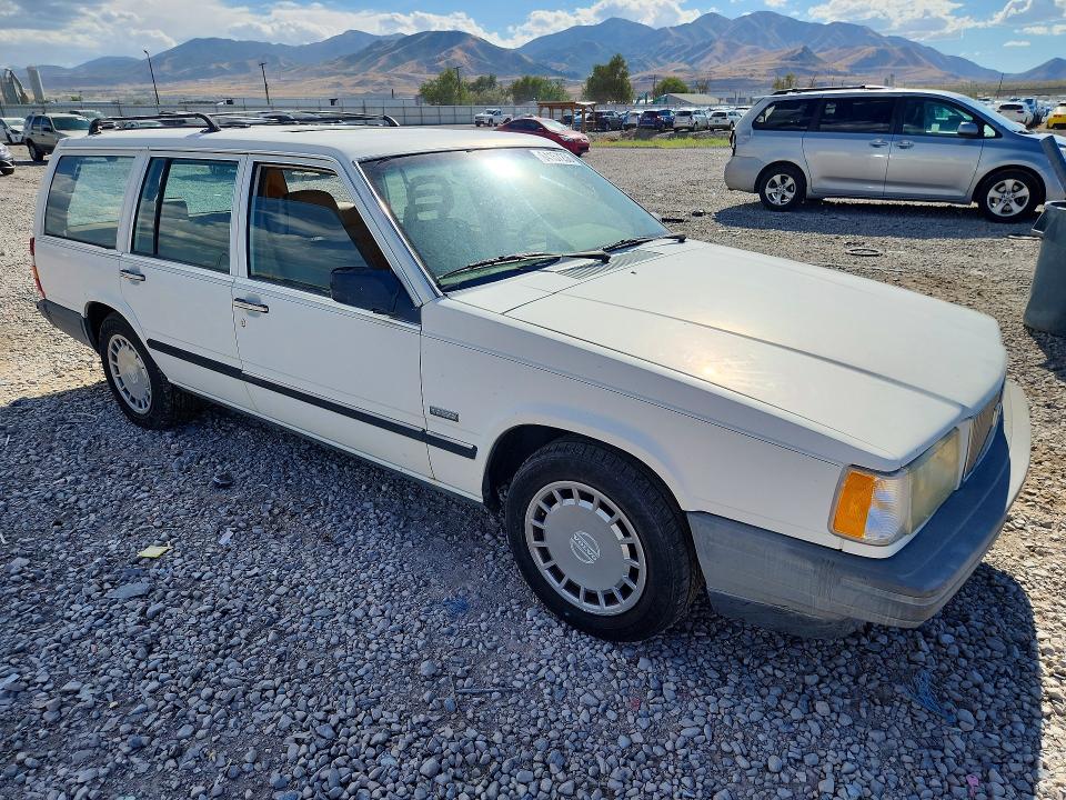 1990 VOLVO 740 BASE
