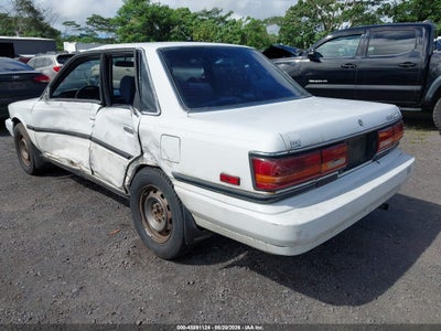 1991 TOYOTA CAMRY DLX
