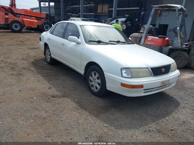 1995 TOYOTA AVALON XLS