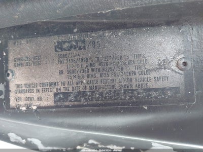 1987 TOYOTA PICKUP RN63 STD